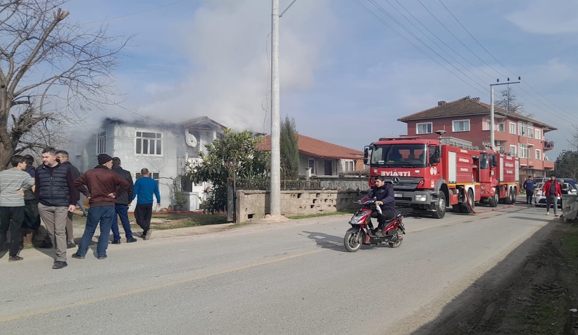 İki Katlı Evde Yangın