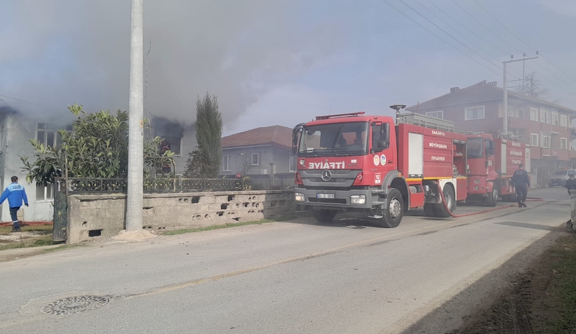 İki Katlı Evde Yangın