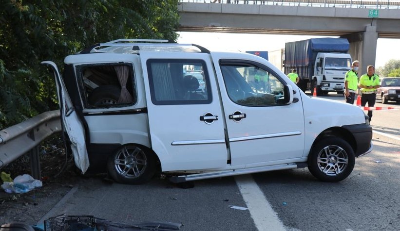 TEM’de feci kaza 1 ölü, 3 yaralı