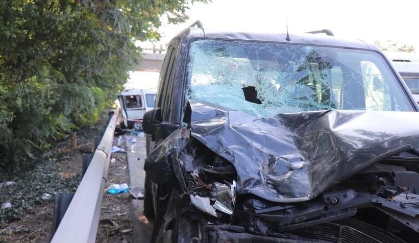 TEM’de feci kaza 1 ölü, 3 yaralı