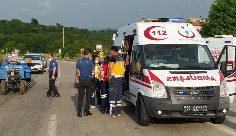 İki otomobil çarpıştı: 3 yaralı