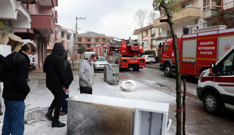 İkinci el dükkanında yangın: 1 yaralı