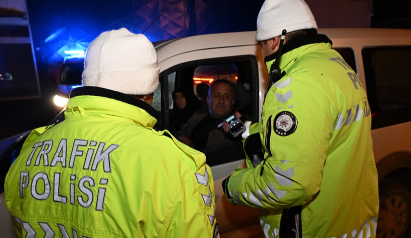 il-emniyet-muduru-saka-yilbasi-denetimlerini-yerinde-incelediamu0z3fect