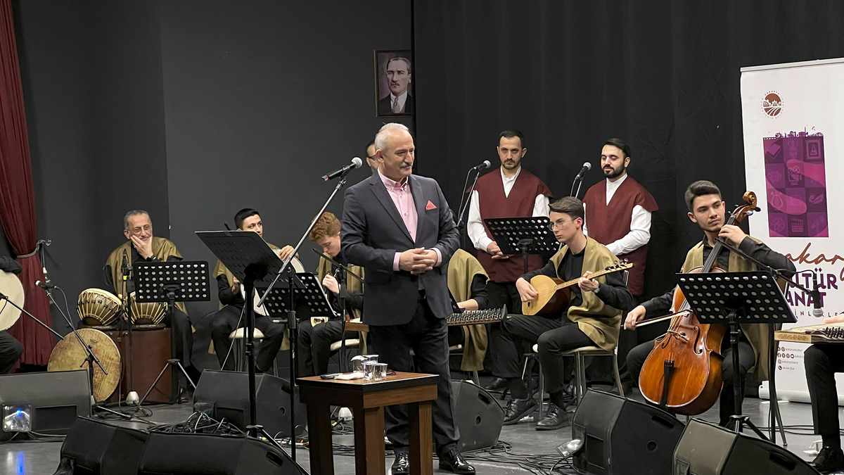 İlahilerle dolu gece