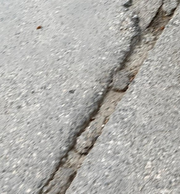 ilce-merkezinde-yollar-icler-acisit3netnfwdg