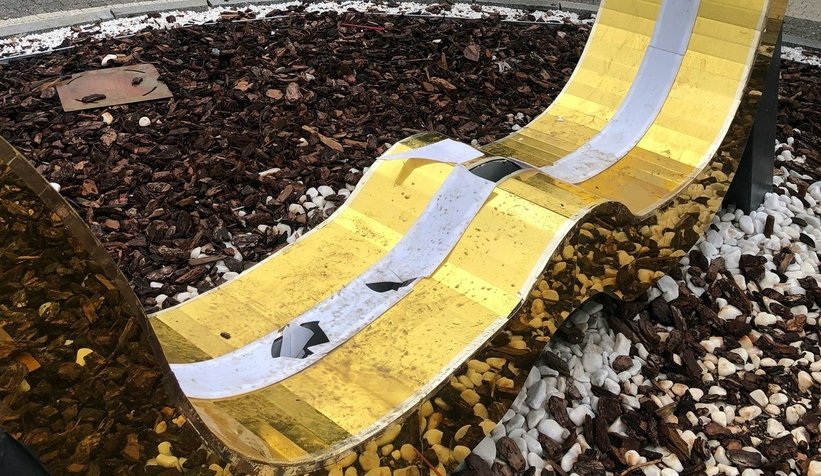 İlçenin ayva figürüne taşlı saldırı