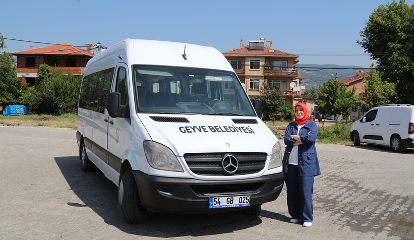 ilcenin-ilk-kadin-belediye-otobus-soforu-olduz0m5zve3mj