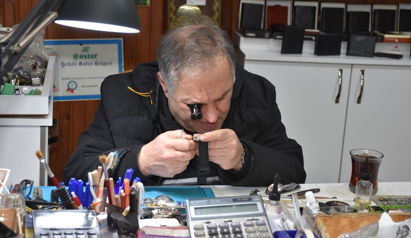 İlçenin son saatçisi