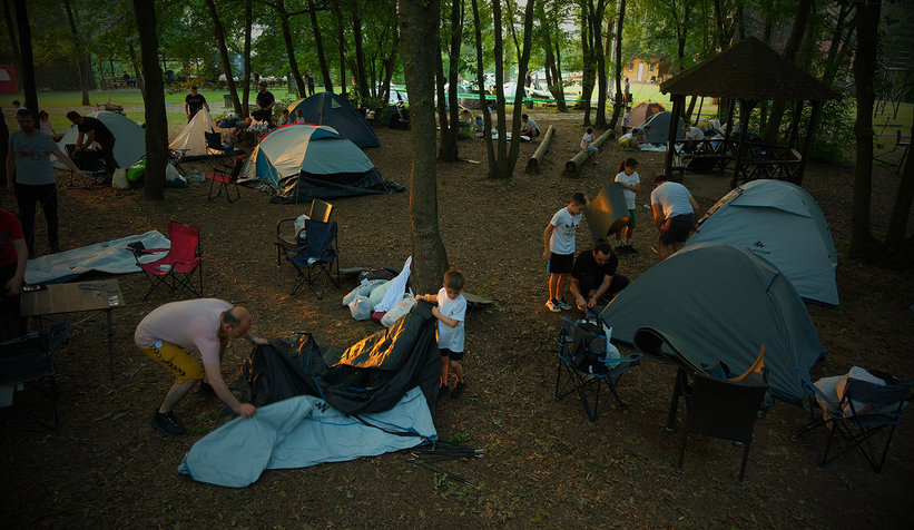 İlk kamp ateşi yandı, baba-çocuk kampı başladı