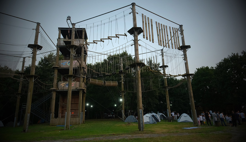 İlk kamp ateşi yandı, baba-çocuk kampı başladı