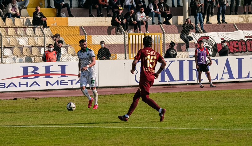 İnegöl'de 5 golle 3 puan Sakaryaspor'un