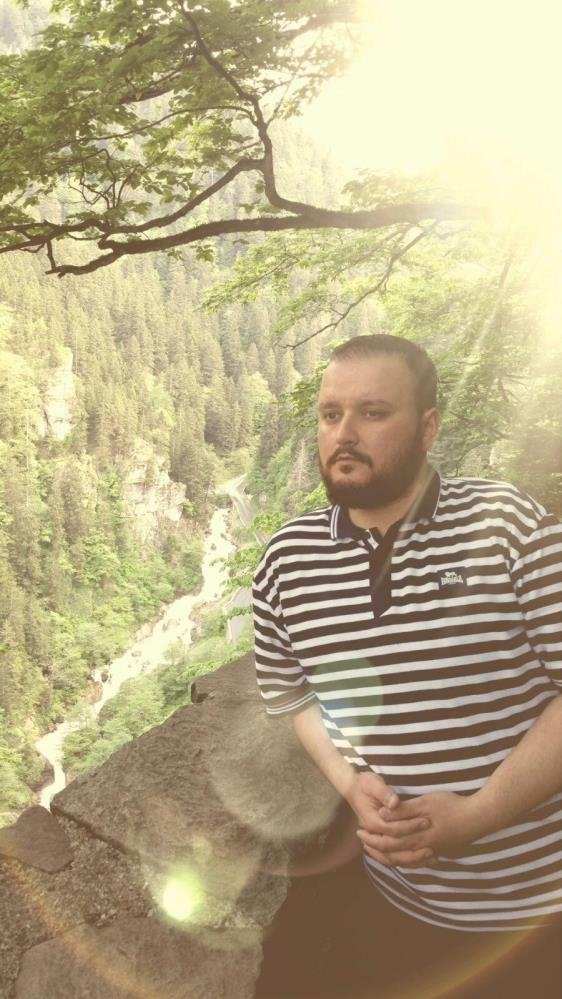 İngiltere'de ölen Caner'in cenazesi Sakarya'ya getirildi