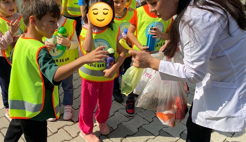 İnönü Anaokulu öğrencileri hayvan dostlarını unutmadı