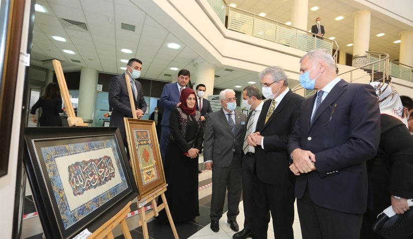 İradet Başer’in Ebru Sergisi SATSO'da sanatseverlerle buluştu