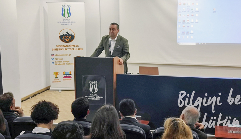 İş dünyası Kariyer Zirvesi için SUBÜ’deydi