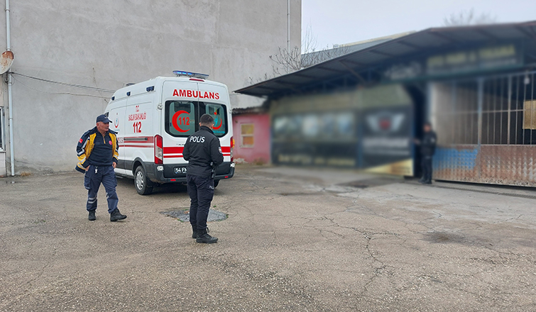 İş yerinde kendisini yakacağını söyledi, ikna edildi