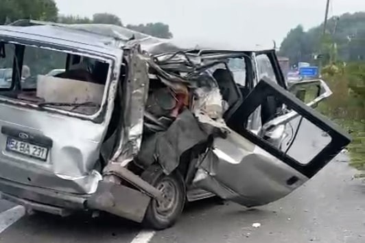 İşçi minibüsü devrildi: 5 yaralı