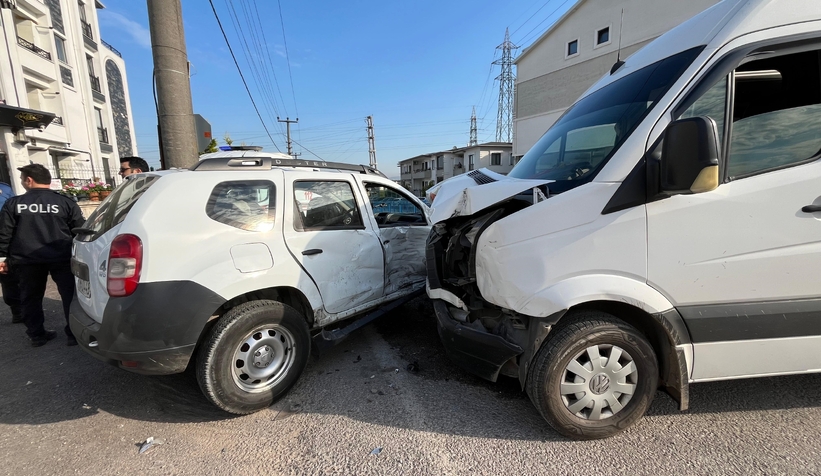 isci-servisi-ile-cip-carpisti-7-yaralioezwy3jnud