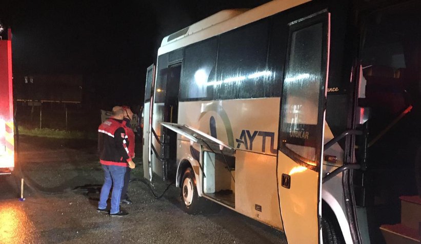 İşçi servisinde yangın paniği