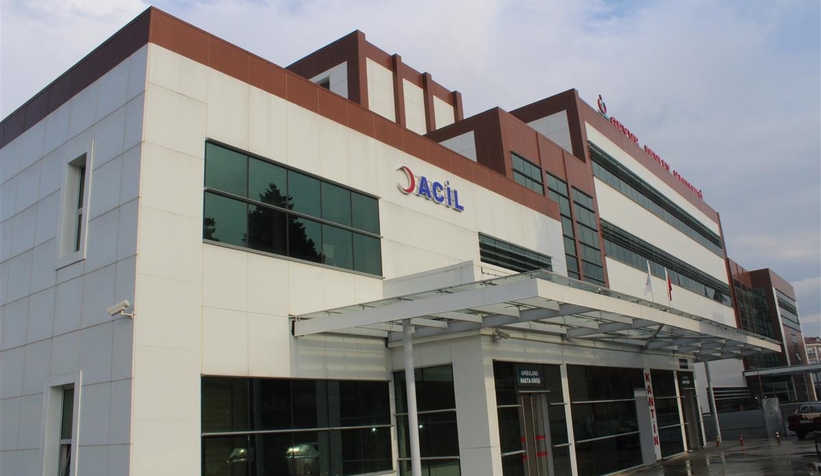 İşçi toprak altında kaldı