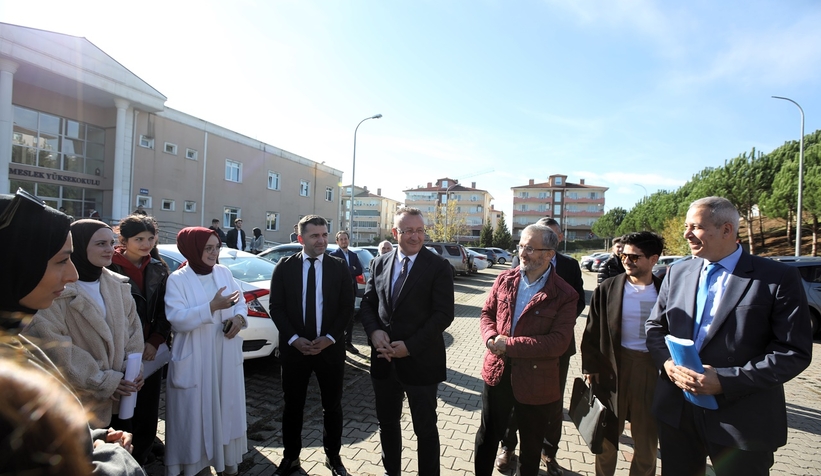 Işıksu öğrencilerle buluştu