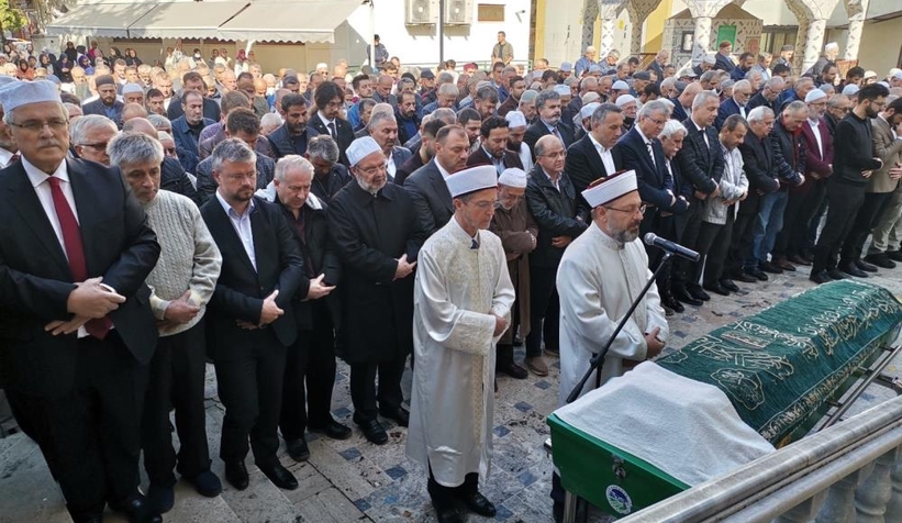 İsmail Cerrahoğlu toprağa verildi