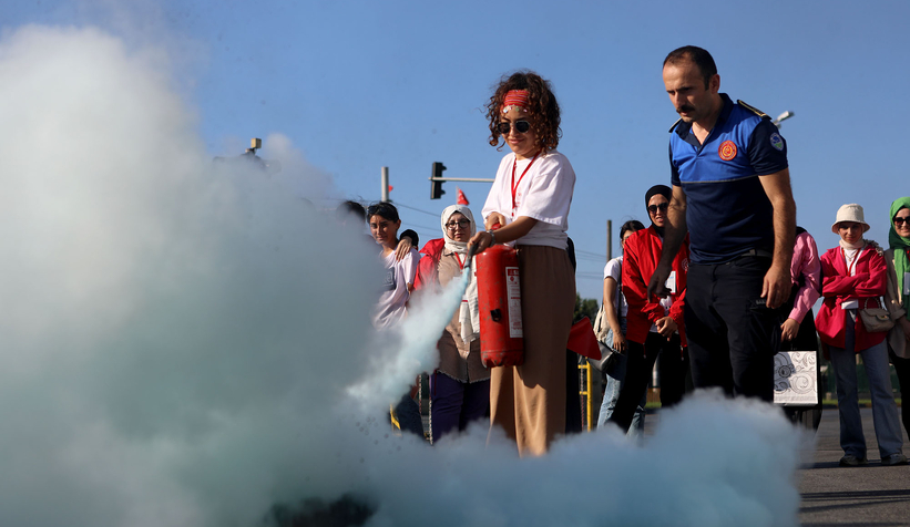 Isparta’dan gelen 40 gönüllüye yangın eğitimi