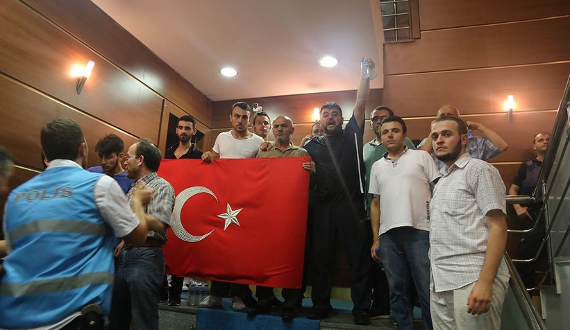 İşte 15 Temmuz hain darbe girişiminde Sakarya'da yaşananlar