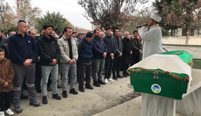 isyerinde-olu-bulunan-esnaf-topraga-verildiyunqmujldm