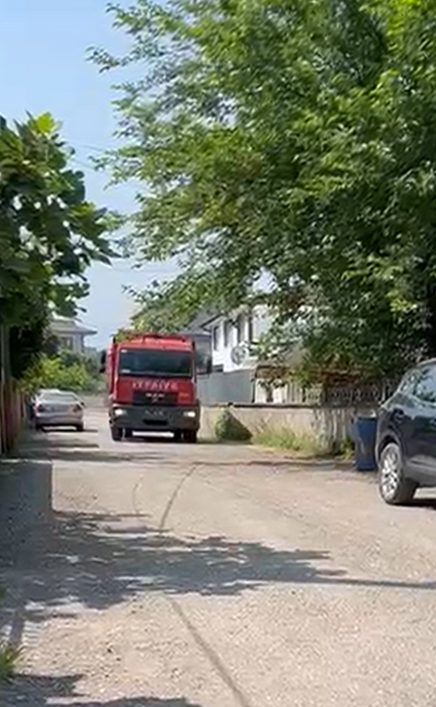 itfaiyeden-kedi-kurtarma-operasyonuckrjq2u1be