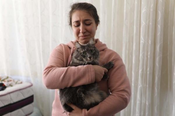 İyi kalpli Rabia'dan geriye kedisi kaldı