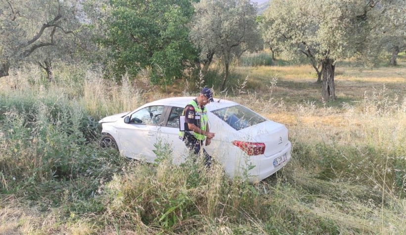 iznik-yolunda-feci-kaza-1-olu-2-yaralid1byqxl4y0