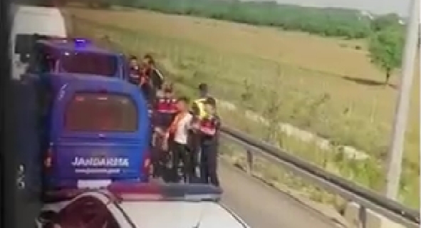 Jandarma çok sayıda taraftarı gözaltına aldı