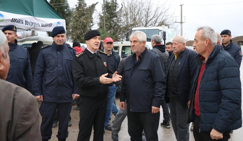 Jandarma harekete geçti, 50 römorka reflektör takıldı