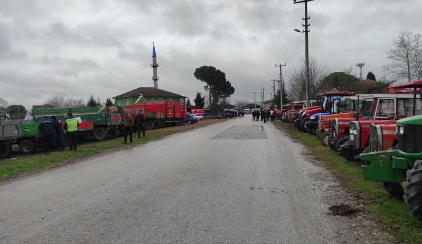 Jandarma harekete geçti, 50 römorka reflektör takıldı