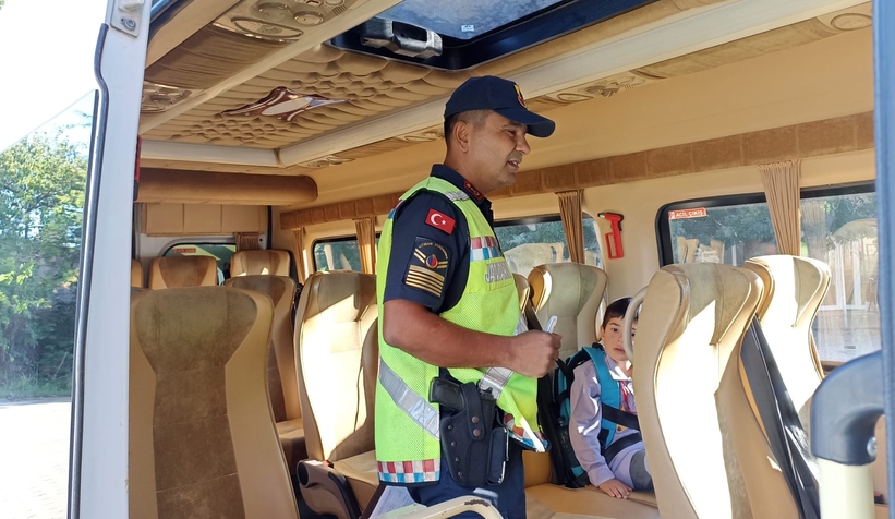 Jandarmadan öğrenci servislerine sıkı denetim