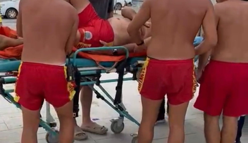 Jet-skili cankurtaranlar kaza yaptı