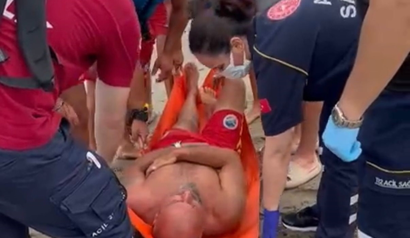 Jet-skili cankurtaranlar kaza yaptı