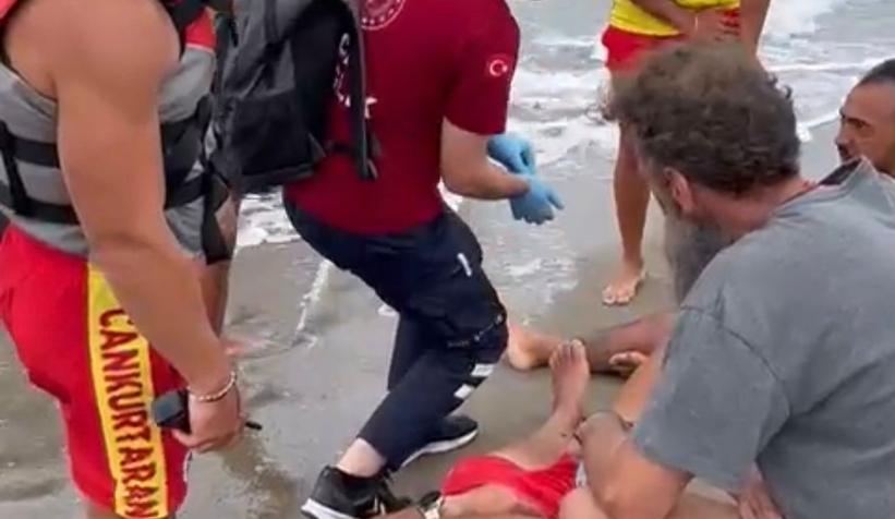 Jet-skili cankurtaranlar kaza yaptı