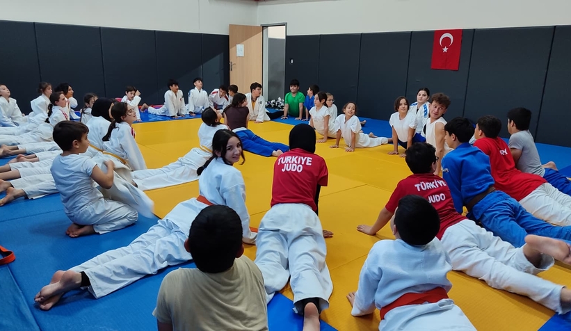 judokalar-ortak-antrenmanda-bulustuzgfhcxhqz2