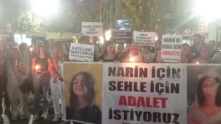 kadin-platformu-sehle-ve-narin-icin-sessiz-protesto-duzenledic1nrmwzzsg