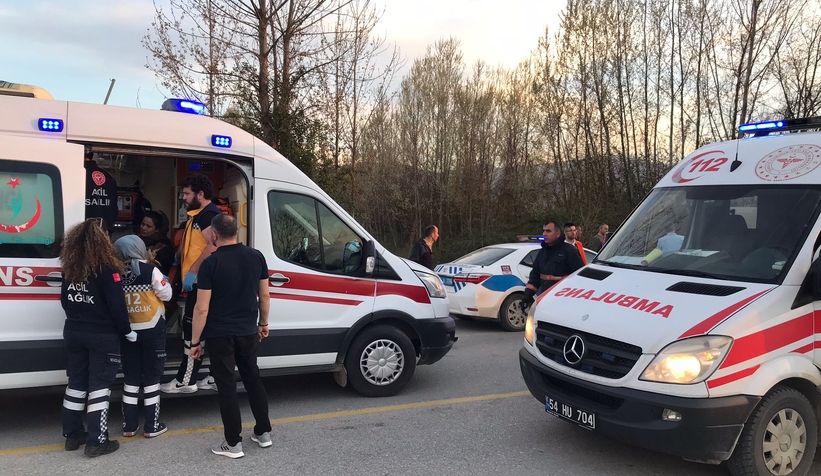 Kafa kafaya çarpıştılar 3'ü çocuk 6 yaralı