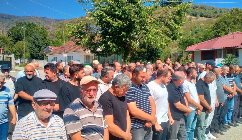kalbine-yenik-dusen-26-yasindaki-genc-topraga-verildine01btf4ux