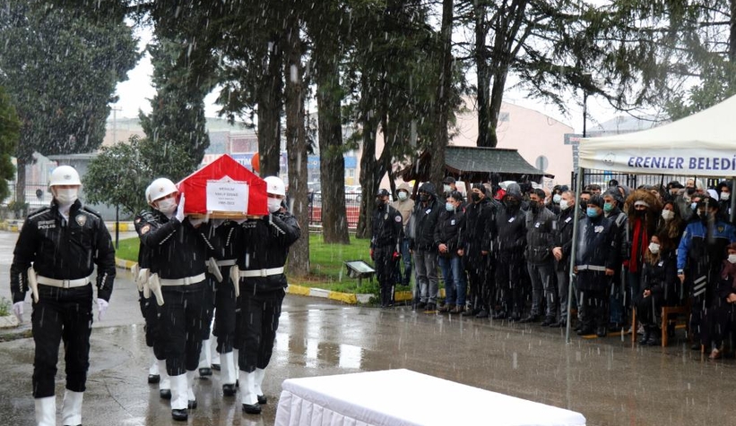 kalbine-yenik-dusen-genc-polis-icin-toren-duzenlendimk1satrybj