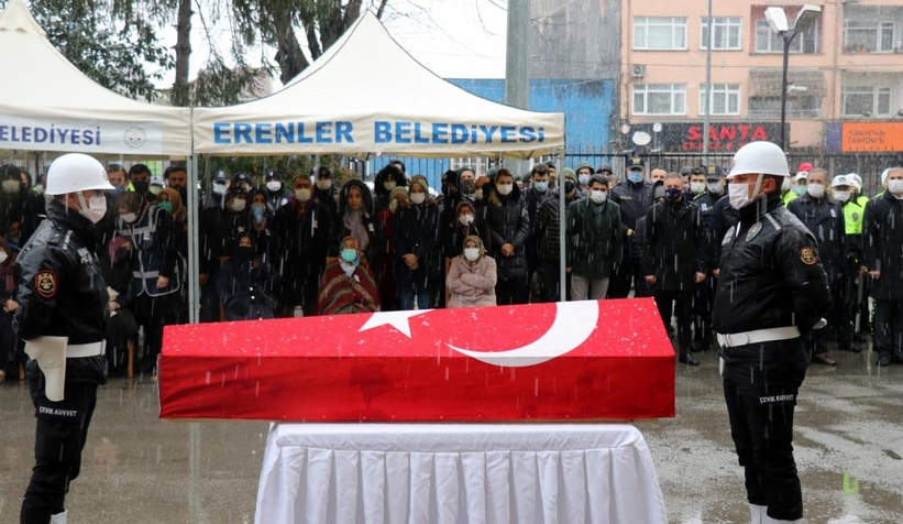 kalbine-yenik-dusen-genc-polis-icin-toren-duzenlendimk1satrybj