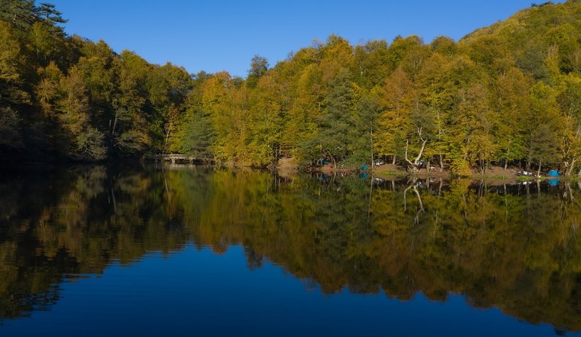 Kalp şeklindeki göl böyle görüntülendi