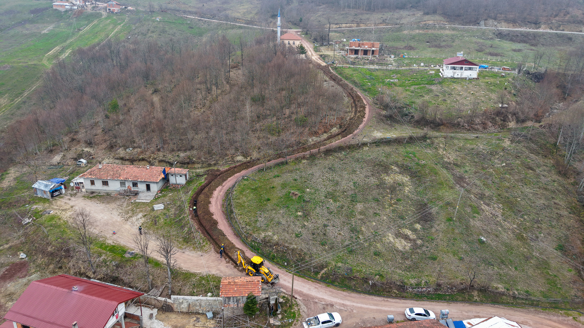 Kamışlı’da 5 bin metrelik içme suyu hattı yenileniyor