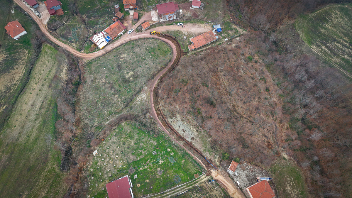 Kamışlı’da 5 bin metrelik içme suyu hattı yenileniyor