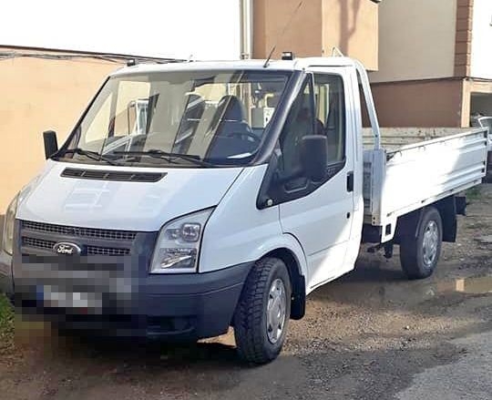 Kamyoneti dolandırıcılara kaptırdı