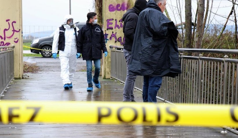 Kan donduran cinayette Çark Deresi didik didik aranıyor